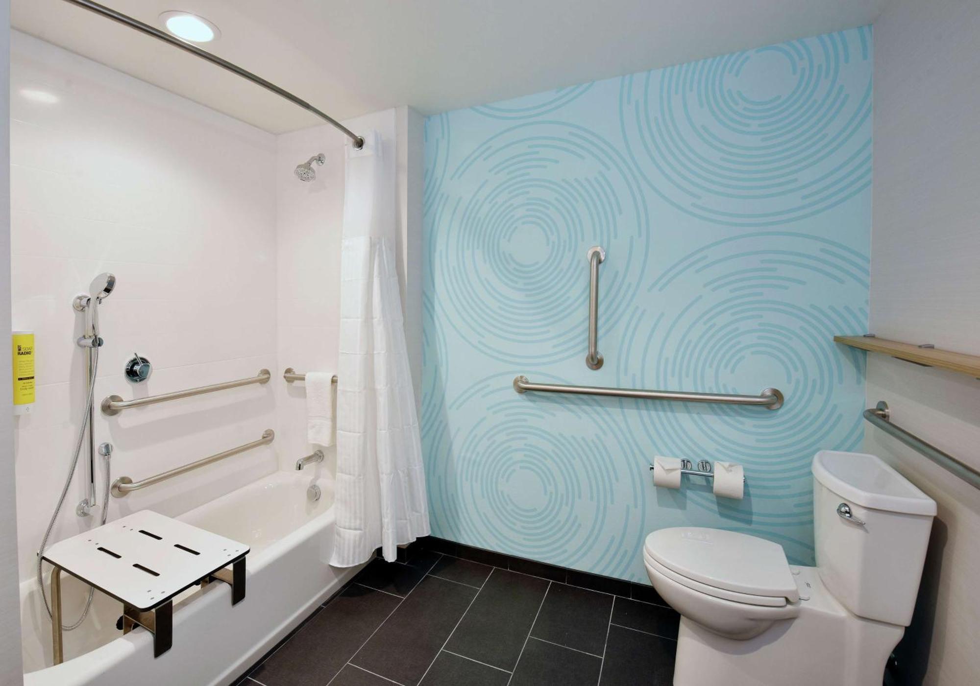 Tru By Hilton Lawrence Hotel Buitenkant foto